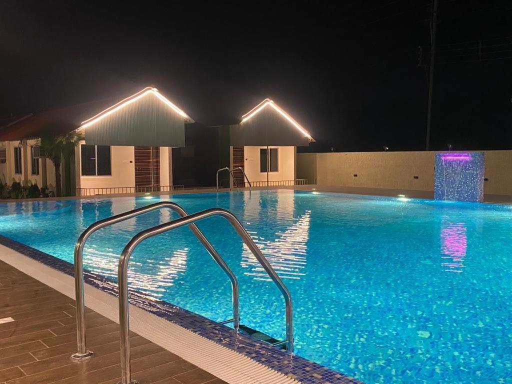 New Mouchak Hotel & Resorts Tajpur Exterior foto